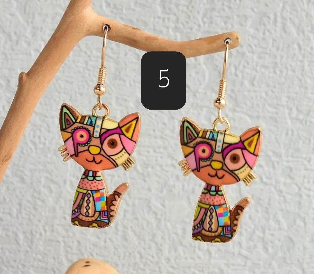 Boucles d'oreilles pendantes chat plusieurs coloris