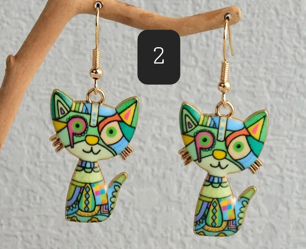 Boucles d'oreilles pendantes chat plusieurs coloris