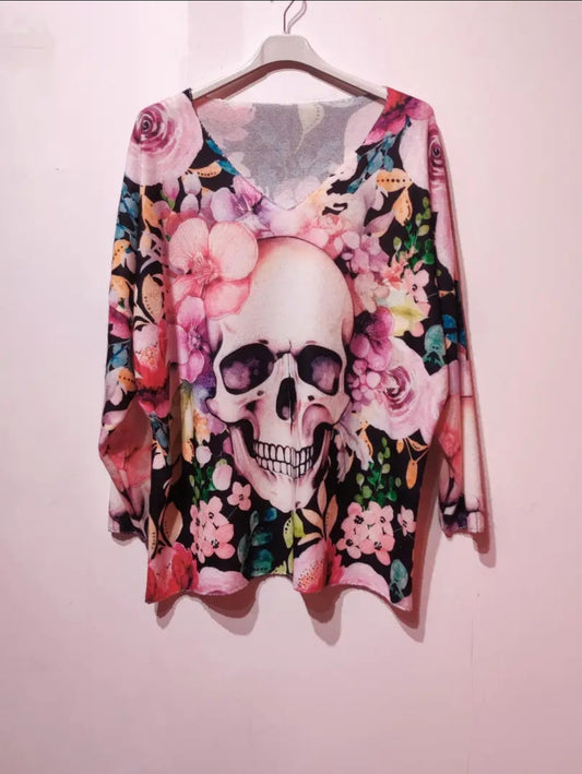 Pull crâne fleurs
